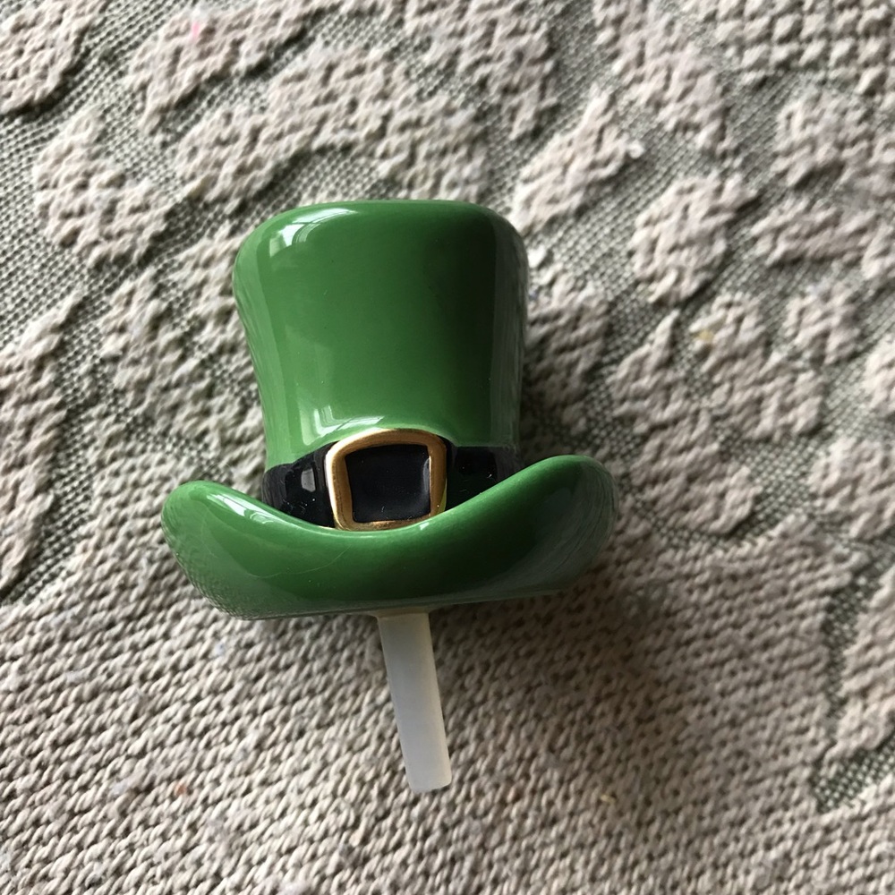 NWOT Nora Fleming St. Patty’s Hat